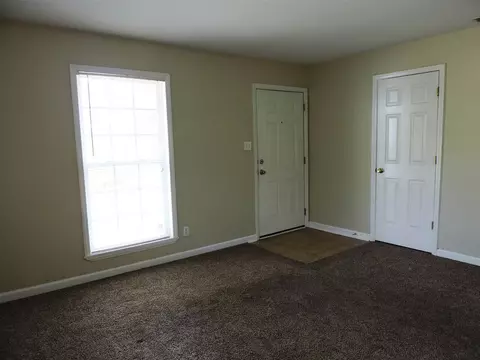 23 Plummer Pl, Durham, NC 27703 photo 3