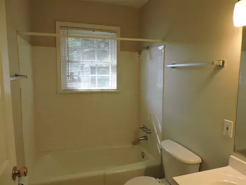 23 Plummer Pl, Durham, NC 27703 photo 9