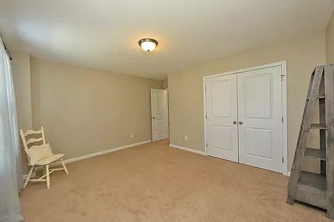 400 Glenview Ln, Durham, NC 27703 photo 21