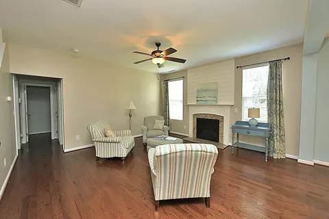 400 Glenview Ln, Durham, NC 27703 photo 14