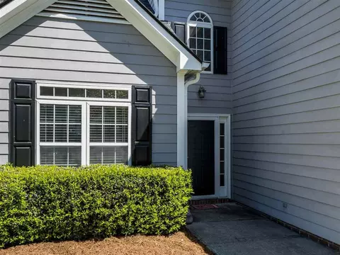 712 Averroe Dr, Apex, NC 27502 photo 2