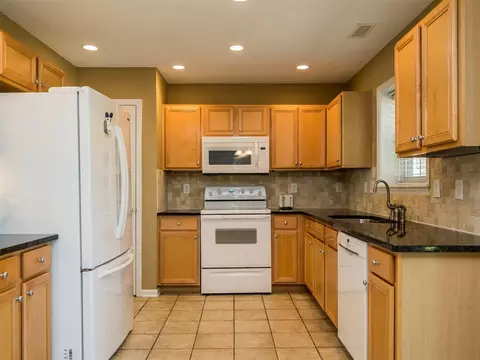 712 Averroe Dr, Apex, NC 27502 photo 8