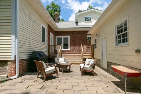 102 E Markham Ave, Durham, NC 27701 photo 27