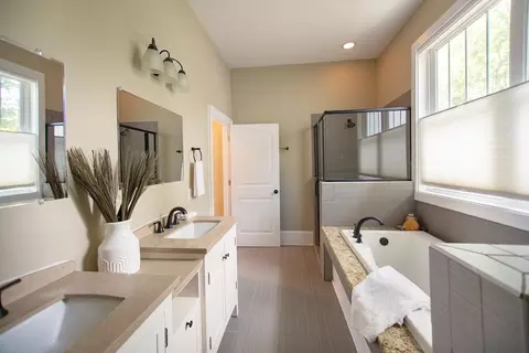 102 E Markham Ave, Durham, NC 27701 photo 25