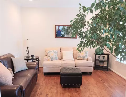 16 Sydenham Rd, Durham, NC 27713 photo 3