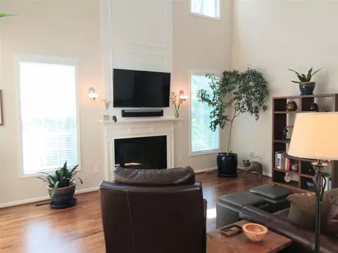 16 Sydenham Rd, Durham, NC 27713 photo 5