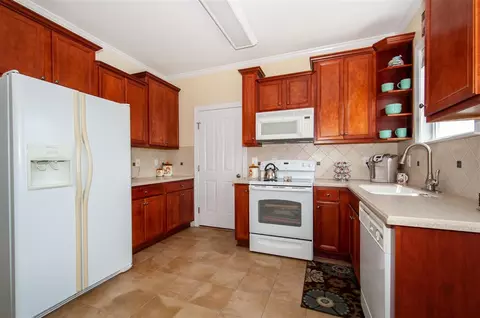 113 Prosperity Ct, Angier, NC 27501 photo 6