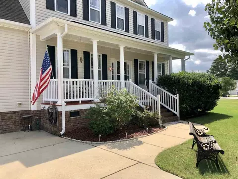 113 Prosperity Ct, Angier, NC 27501 photo 2
