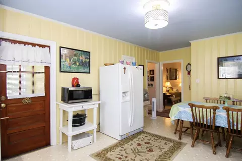 208 E Caroline Ave, Smithfield, NC 27577 photo 15