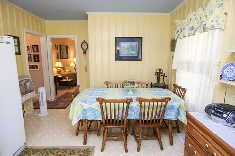 208 E Caroline Ave, Smithfield, NC 27577 photo 11