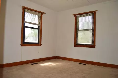 206 Pace St, Smithfield, NC 27577 photo 8