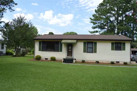206 Pace St, Smithfield, NC 27577 photo 1