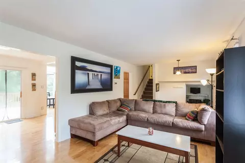 337 E Millbrook Rd, Raleigh, NC 27609 photo 8
