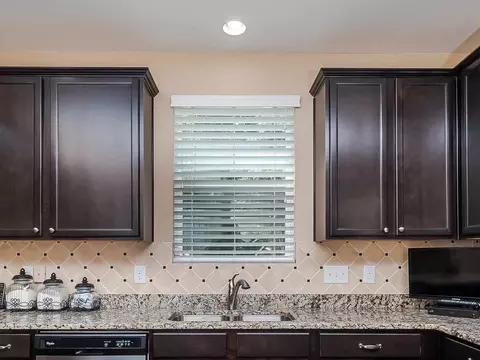 112 Glenview Ln, Durham, NC 27703 photo 10
