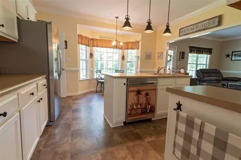 232 King Rd, Selma, NC 27576 photo 5