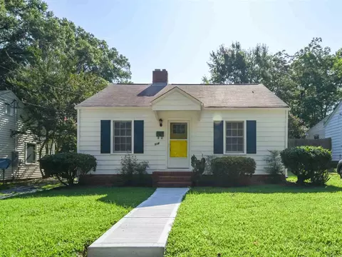 518 Spruce St, Durham, NC 27703 photo 2