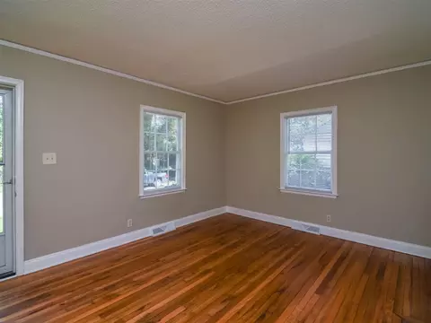 518 Spruce St, Durham, NC 27703 photo 6