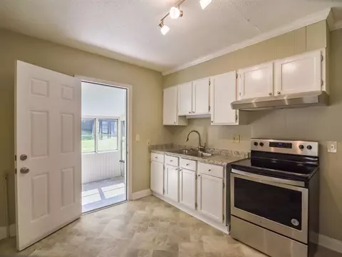 518 Spruce St, Durham, NC 27703 photo 9