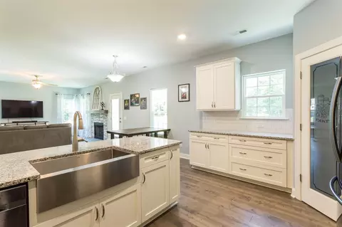 17 Vienna Ct, Angier, NC 27501 photo 4