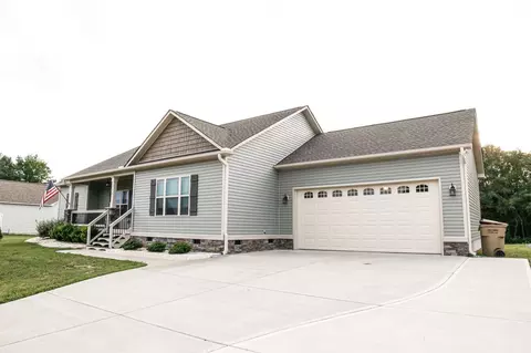 137 Creech Place Dr, Benson, NC 27504 photo 3