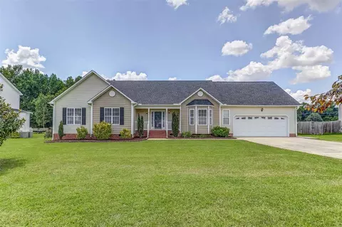 112 Lee Trace Dr, Smithfield, NC 27577 photo 1