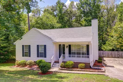704 Sybil Dr, Durham, NC 27703 photo 2