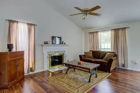 704 Sybil Dr, Durham, NC 27703 photo 7