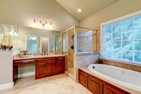 109 Turquoise Creek Dr, Cary, NC 27513 photo 17