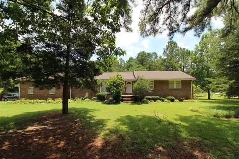 4917 Lee Dr, Garner, NC 27529 photo 1