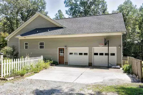 372 River Point Rd, Moncure, NC 27559 photo 3
