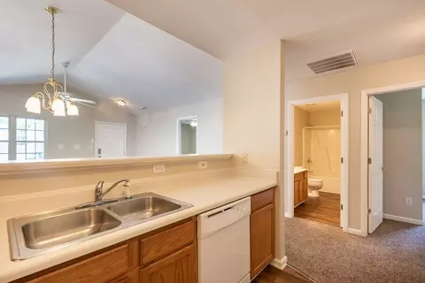 315 Gladstone Dr, Durham, NC 27703 photo 16
