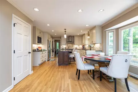 112 Cunningham Ct, Cary, NC 27511 photo 4