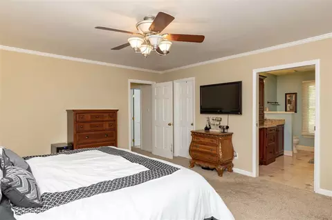 112 Cunningham Ct, Cary, NC 27511 photo 13