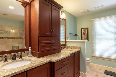 112 Cunningham Ct, Cary, NC 27511 photo 9