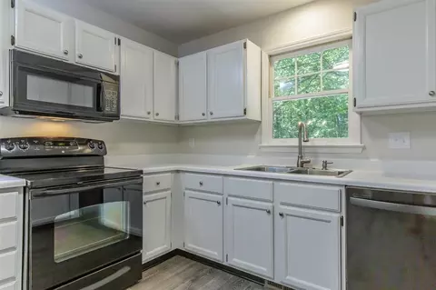4813 Howe St, Durham, NC 27705 photo 4