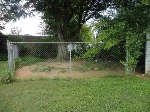 913 E Main St, Haw River, NC 27258 photo 13