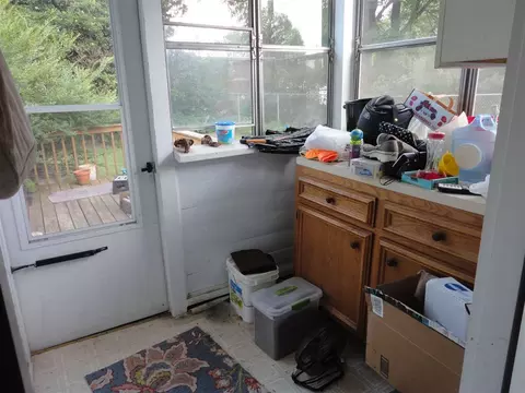 913 E Main St, Haw River, NC 27258 photo 8
