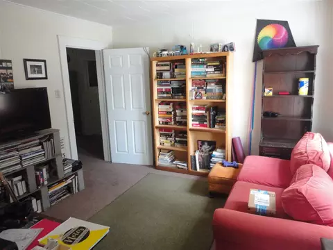 913 E Main St, Haw River, NC 27258 photo 5