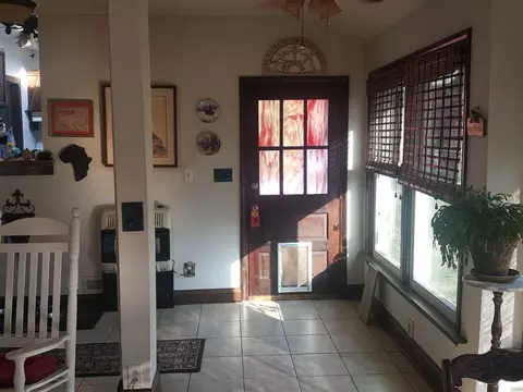 515 W J St, Erwin, NC 28339 photo 10