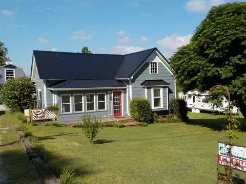 515 W J St, Erwin, NC 28339 photo 21