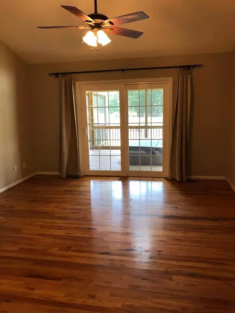104 Cobblestone Ct, Smithfield, NC 27577 photo 11