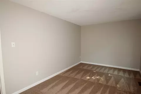 7242 Shellburne Dr, Raleigh, NC 27612 photo 8