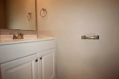 7242 Shellburne Dr, Raleigh, NC 27612 photo 5