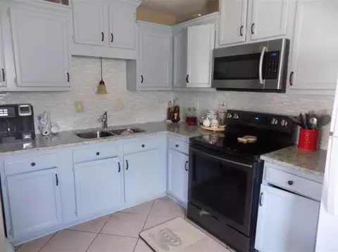 3307 Dearborn Dr, Durham, NC 27704 photo 7