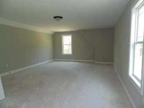 86 Flora Dr, Benson, NC 27504 photo 9
