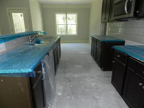 126 Flora Dr, Benson, NC 27504 photo 7