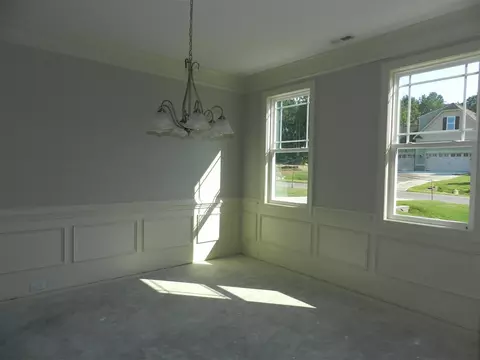 126 Flora Dr, Benson, NC 27504 photo 2
