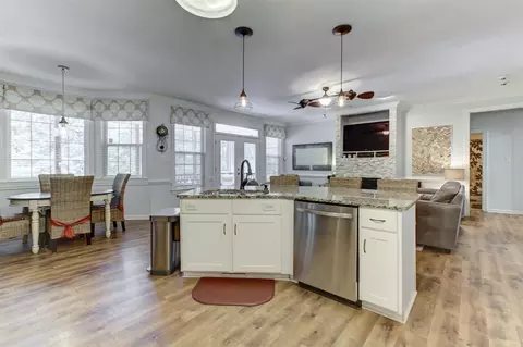 7109 Thacker Ct, Raleigh, NC 27603 photo 8