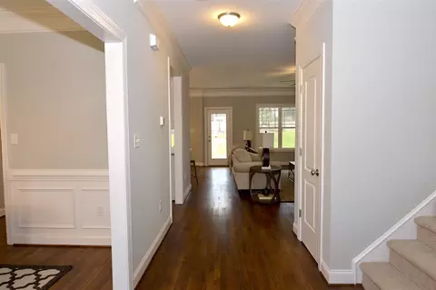 147 Flora Dr, Benson, NC 27504 photo 4