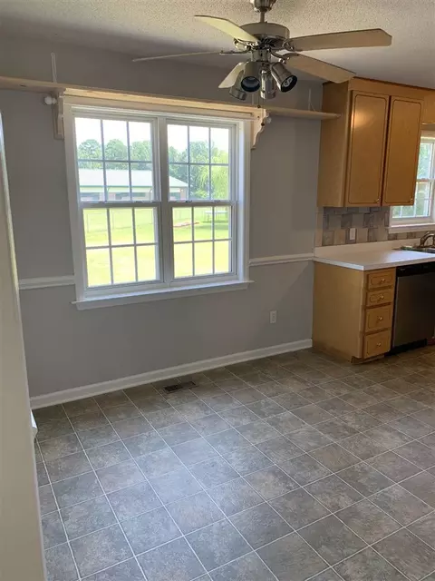 9 Virginia Ave, Benson, NC 27504 photo 16